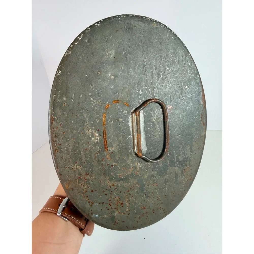 Vintage Pudding tin mold melon shaped, rusty‎ crusty country core decor